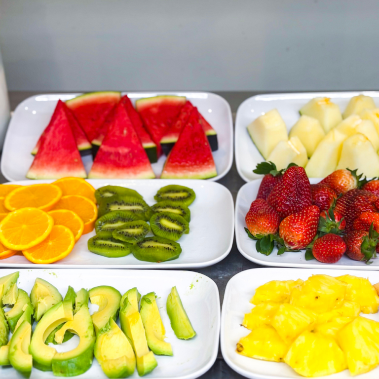 Selección de fruta fresca del desayuno buffet del Hotel Faranda Pathos